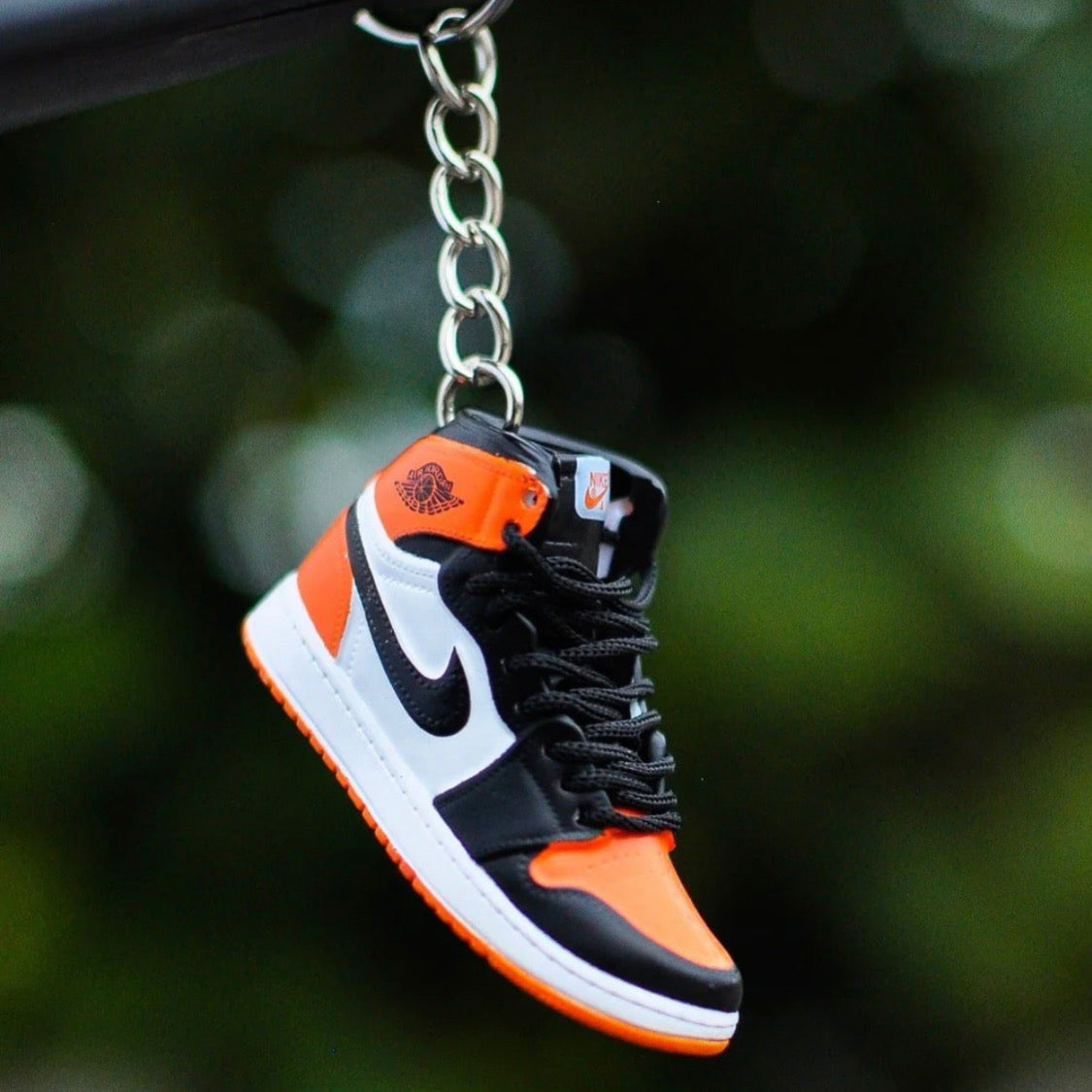 3D Sneaker Keychain Shattered backboard