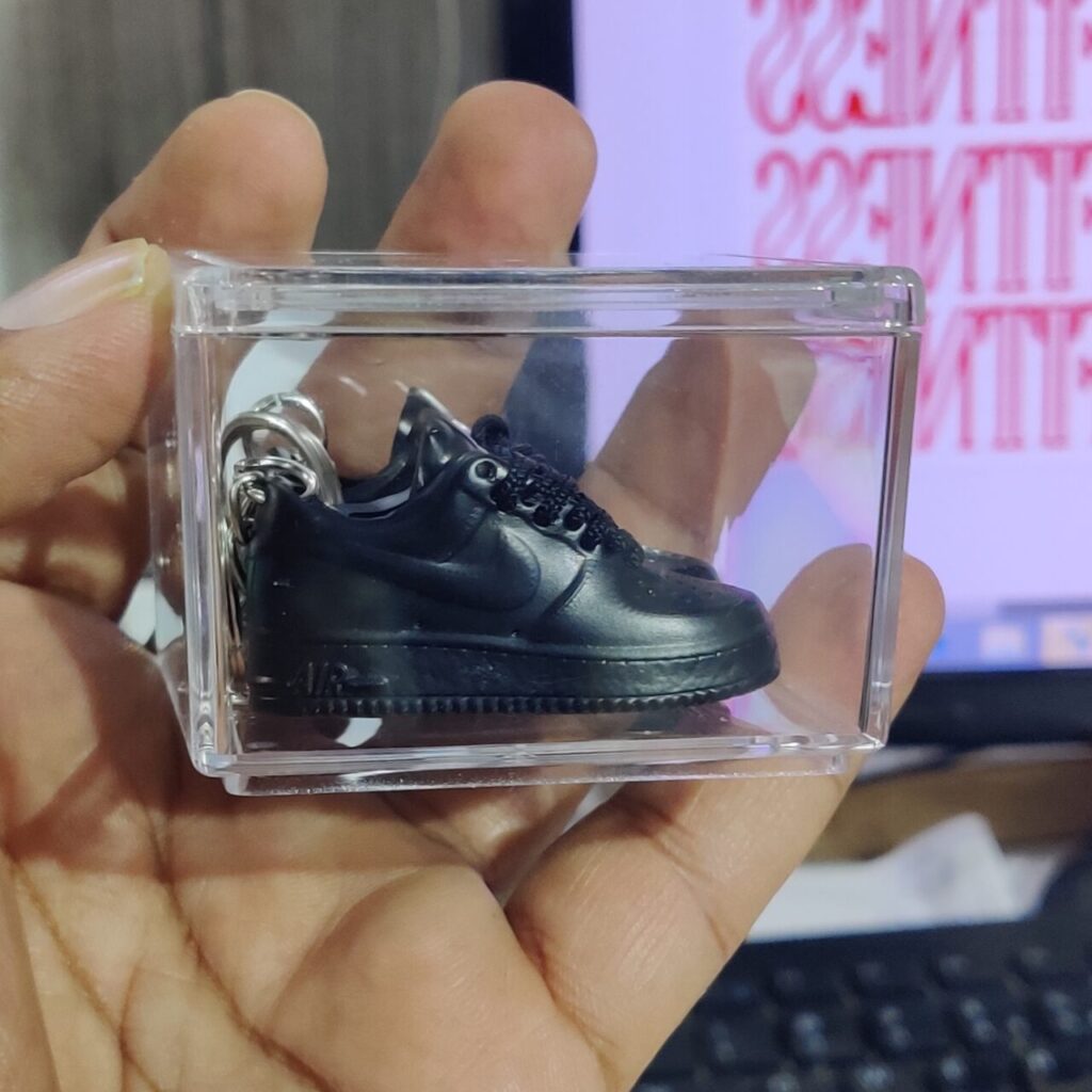 3D Sneaker Keychain With Transparent Box