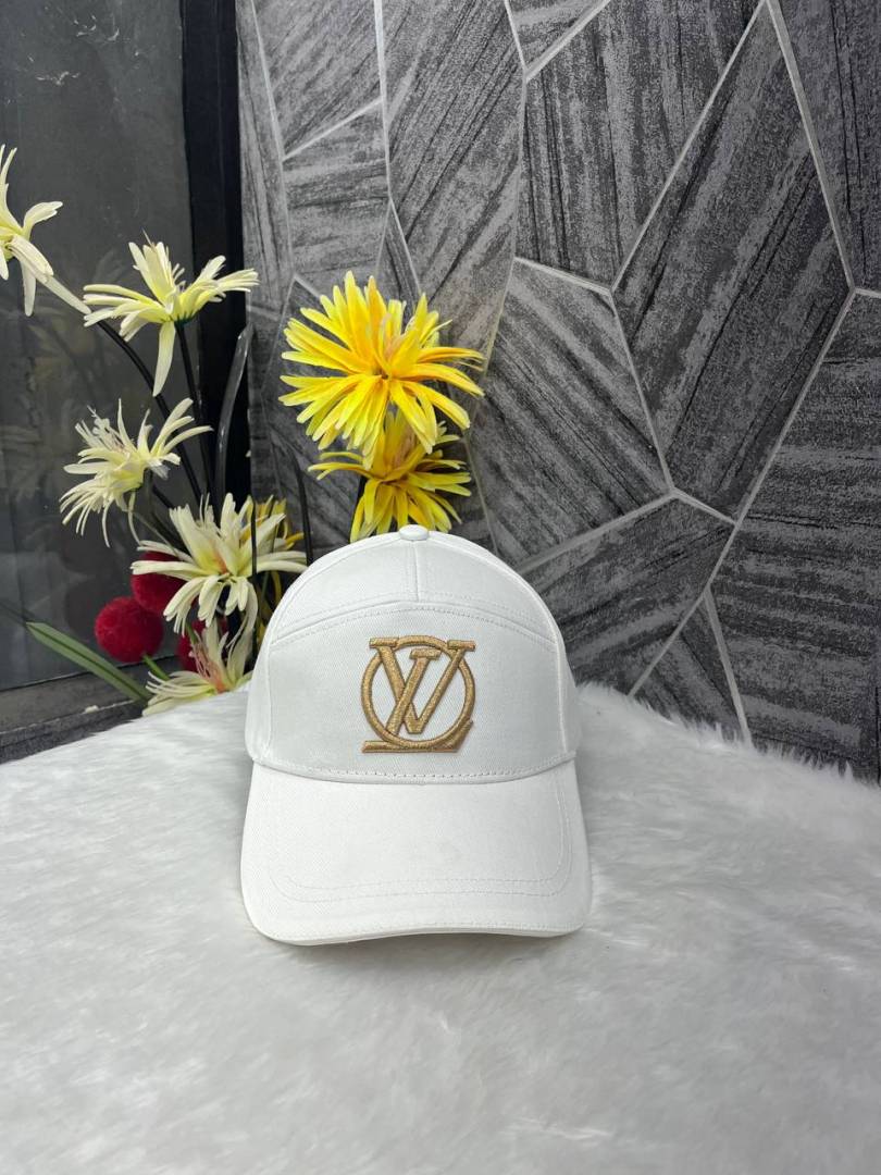 Louis_Vuitton_Aerogram_Street_White_Premium_Unisex_Cap_With_Safety_Box