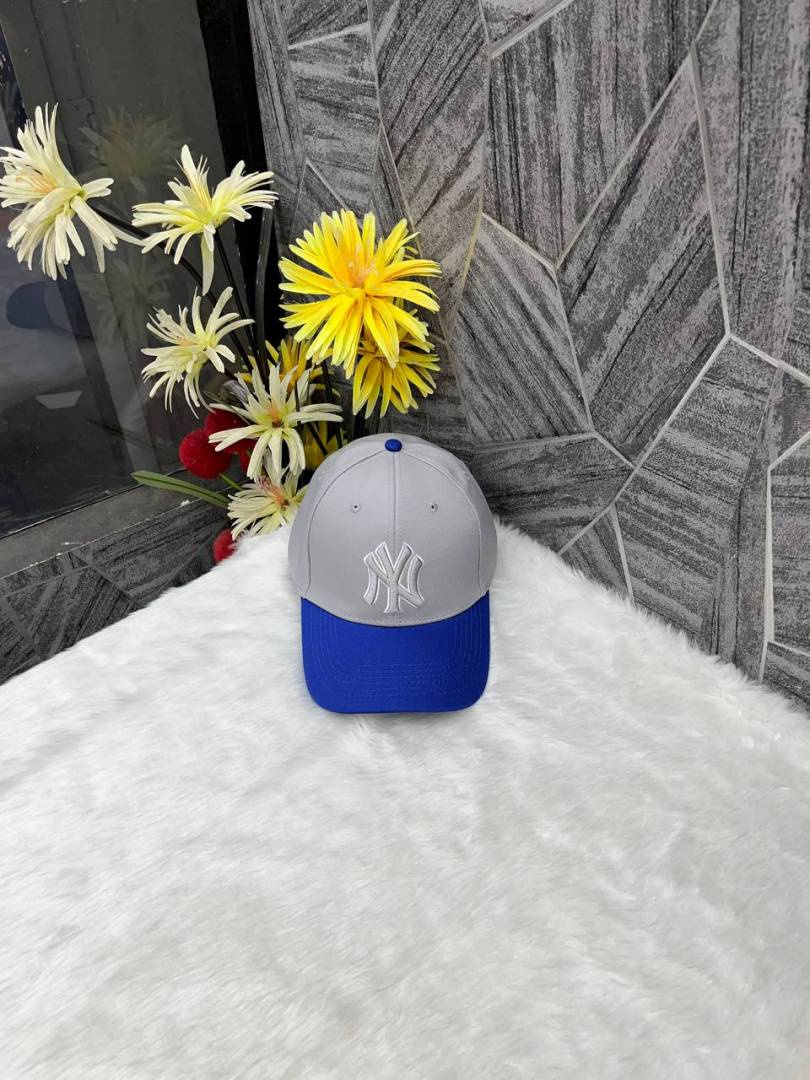 New York Yankees Dual Tone Grey And Blue Premium Unisex Cap With Safety Box