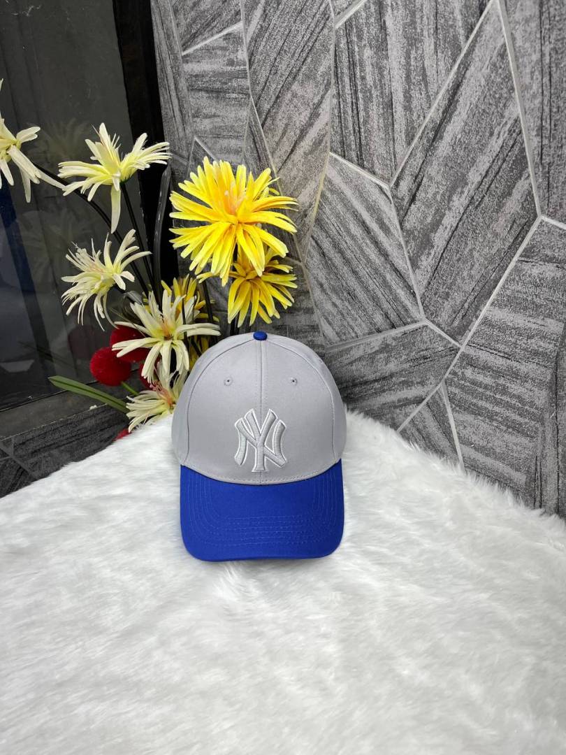 New York Yankees Dual Tone Grey And Blue Premium Unisex Cap With Safety Box