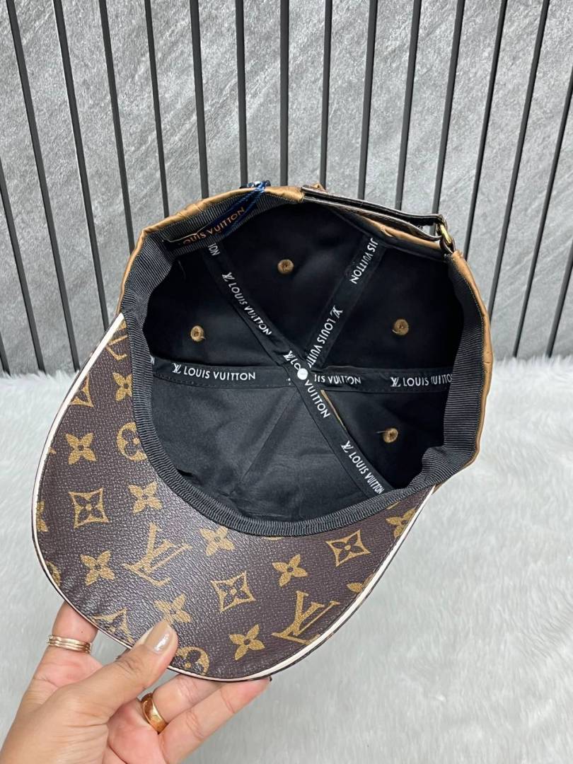 Louis_Vuitton_Flower_Monogram_Front_Logo_Beige_Premium_Unisex_Cap_With_Safety_Box