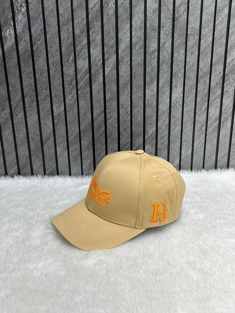 Hermes_Front_Logo_White_Premium_Unisex_Cap_With_Safety_Box