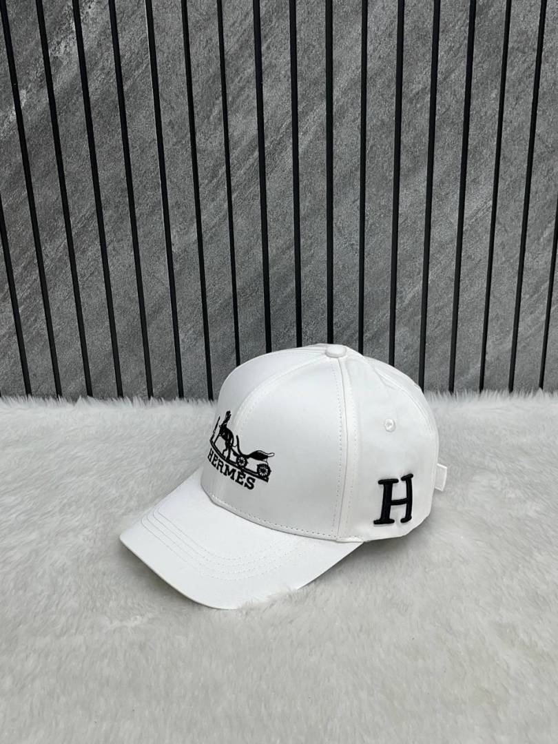 Hermes_Front_Logo_White_Premium_Unisex_Cap_With_Safety_Box