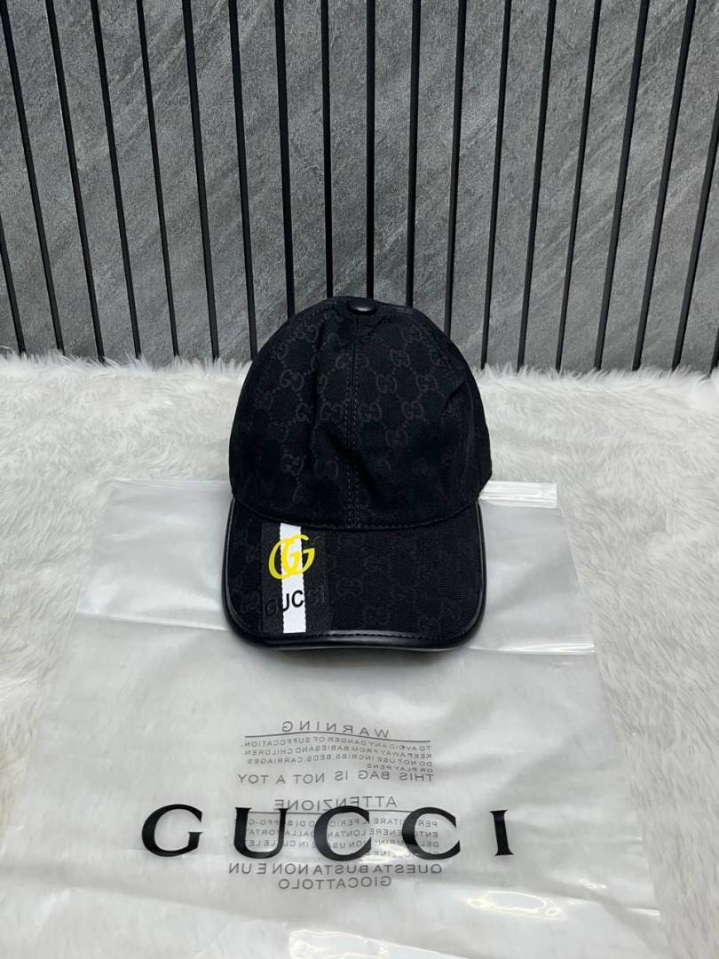 Gucci_GG_Monogram_Black_Premium_Unisex_Cap_With_Gucci_Polly_Bag