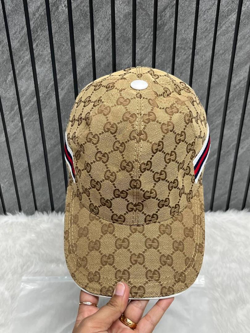 Gucci_GG_Monogram_Red_And_Blue_Stripes_Premium_Baseball_Hat_With_Brand_Polly_Bag