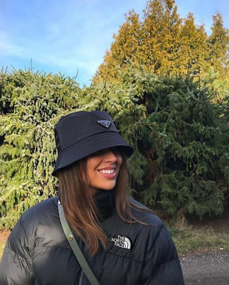 Prada_Nylon_Premium_Unisex_Black_Bucket_Hat_With_Safety_Box