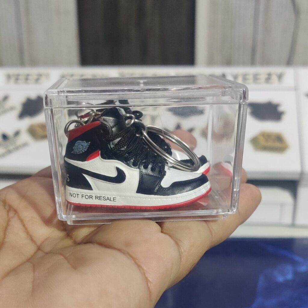 3D Sneaker Keychain With Transparent Box