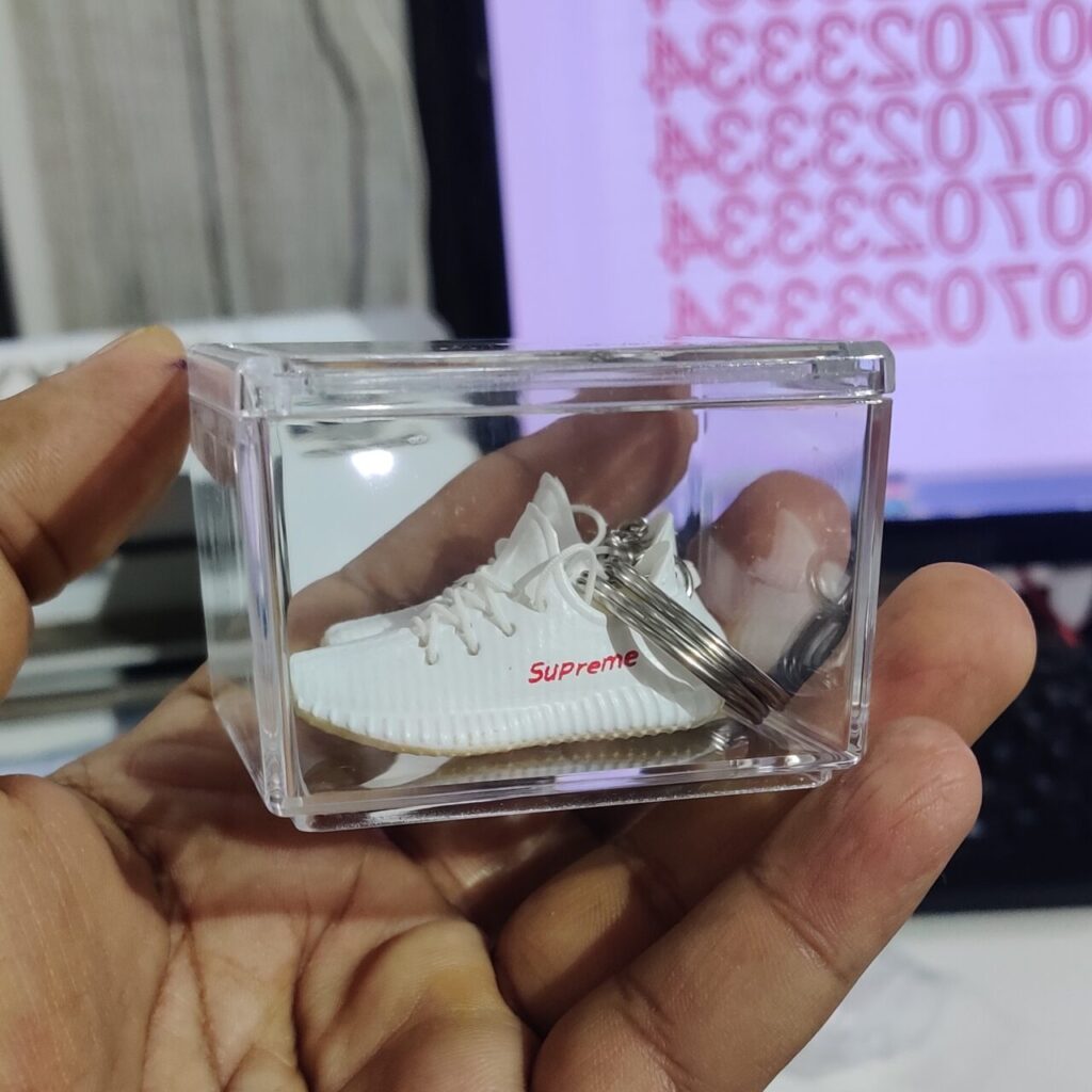 3D Sneaker Keychain With Transparent Box