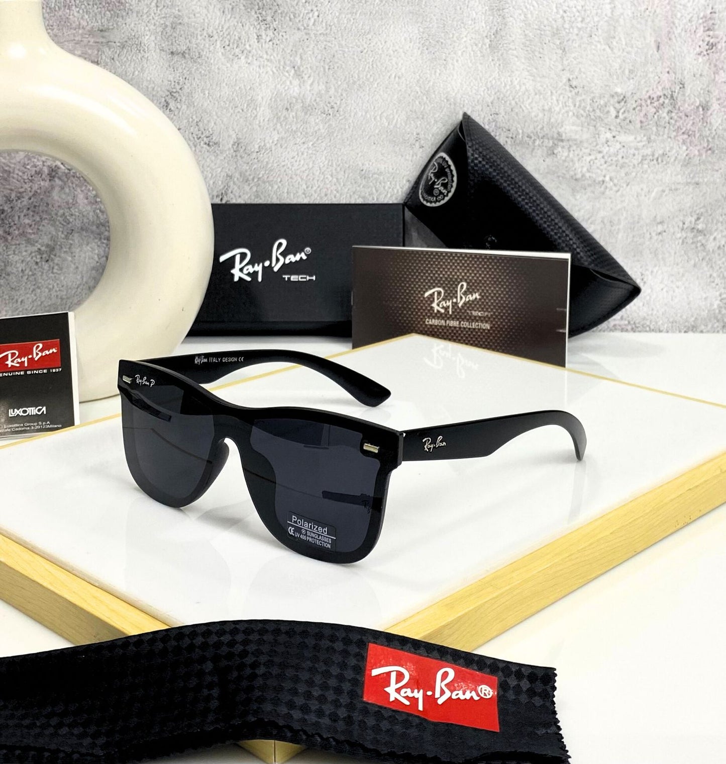 Ray-Ban