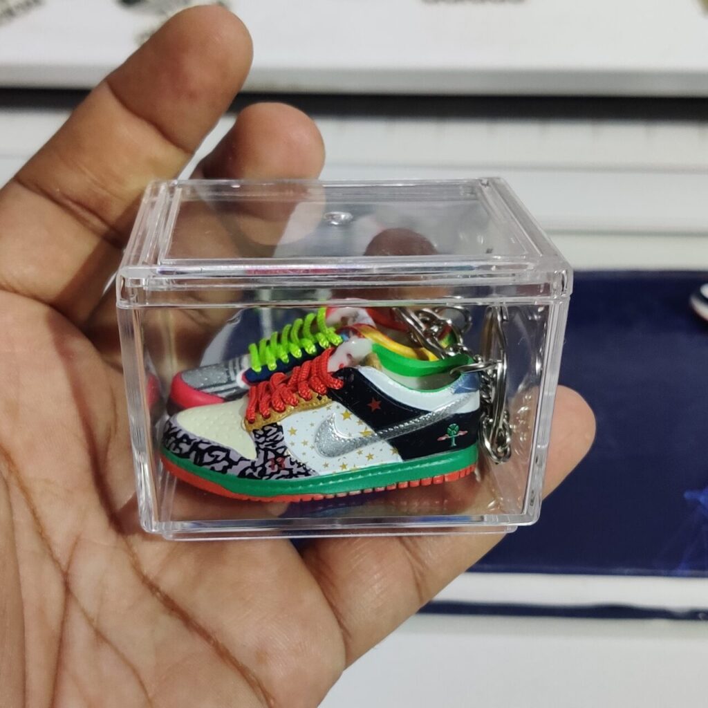 3D Sneaker Keychain With Transparent Box