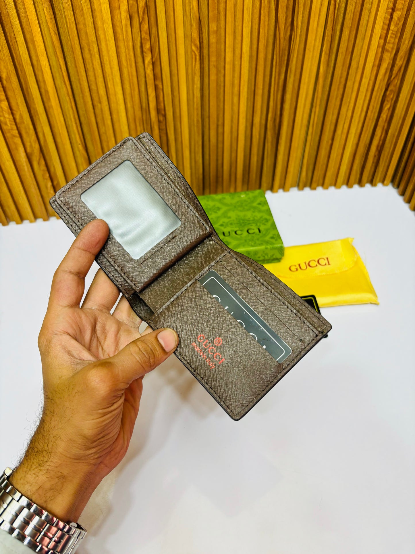 GUCCI PREMIUM QUALITY WALLET