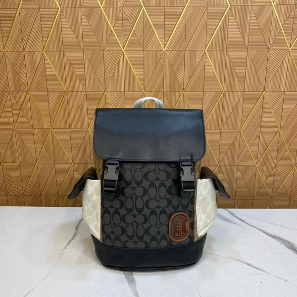 COACH BAGPACK