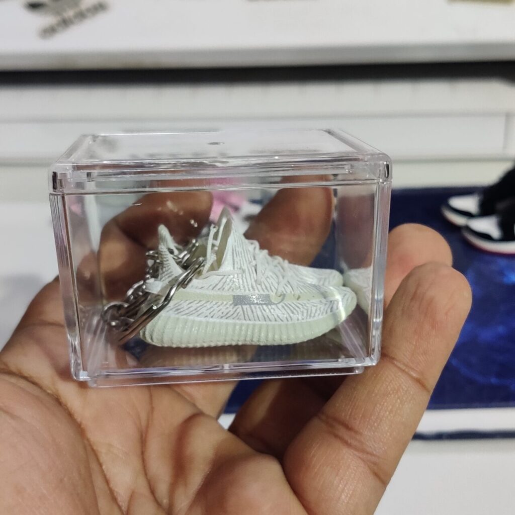 3D Sneaker Keychain With Transparent Box