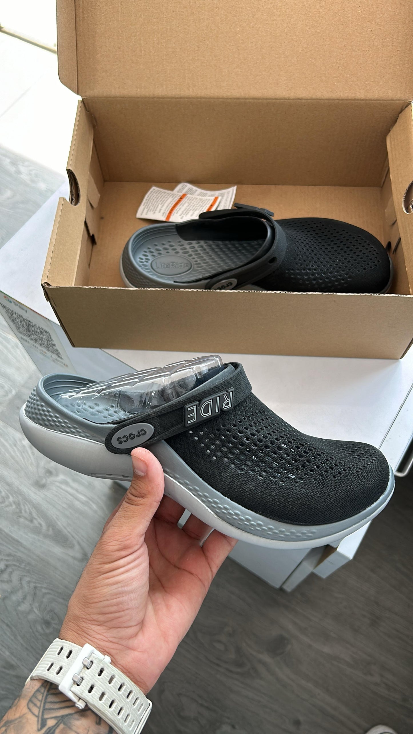 Crocs literide black with grey