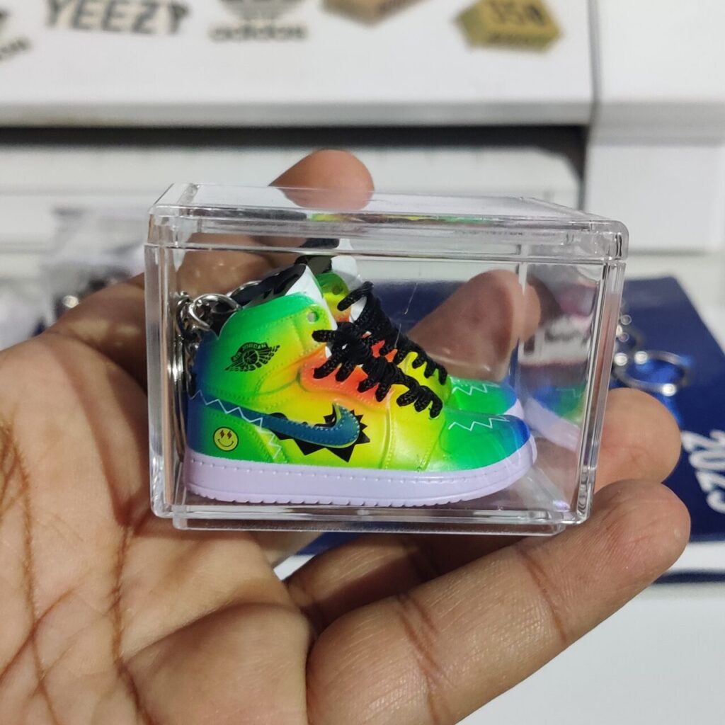 3D Sneaker Keychain With Transparent Box