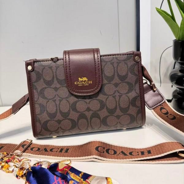 COACH SLING BAG