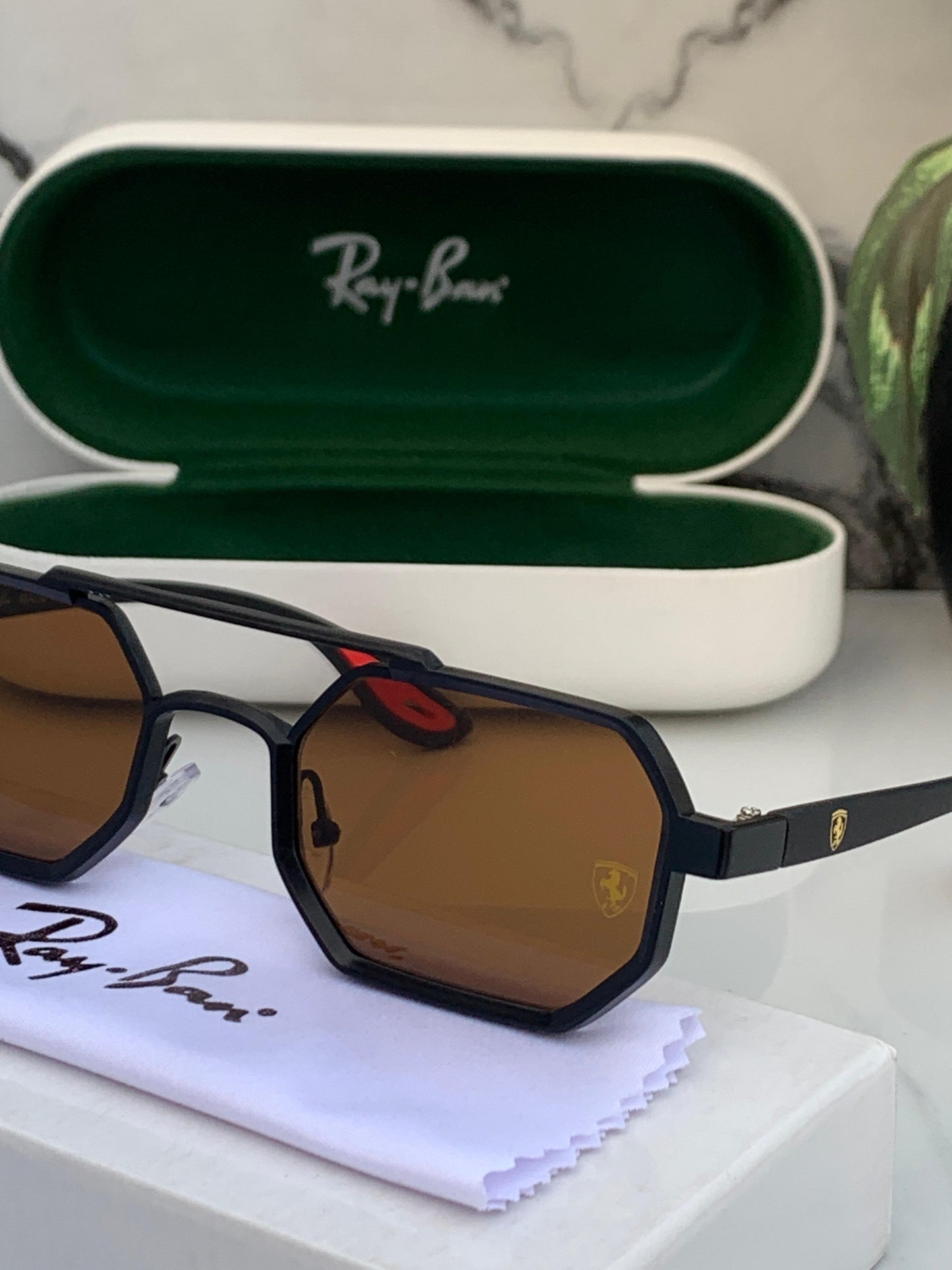 Ray-Ban