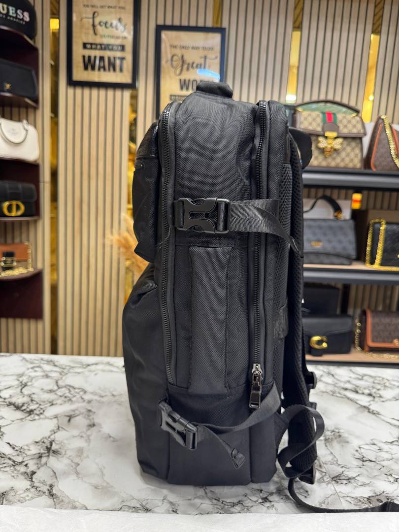 Tommy_Hilfiger Premium Quality Backpack Unisex Article With Dust Bag (26892-Black)