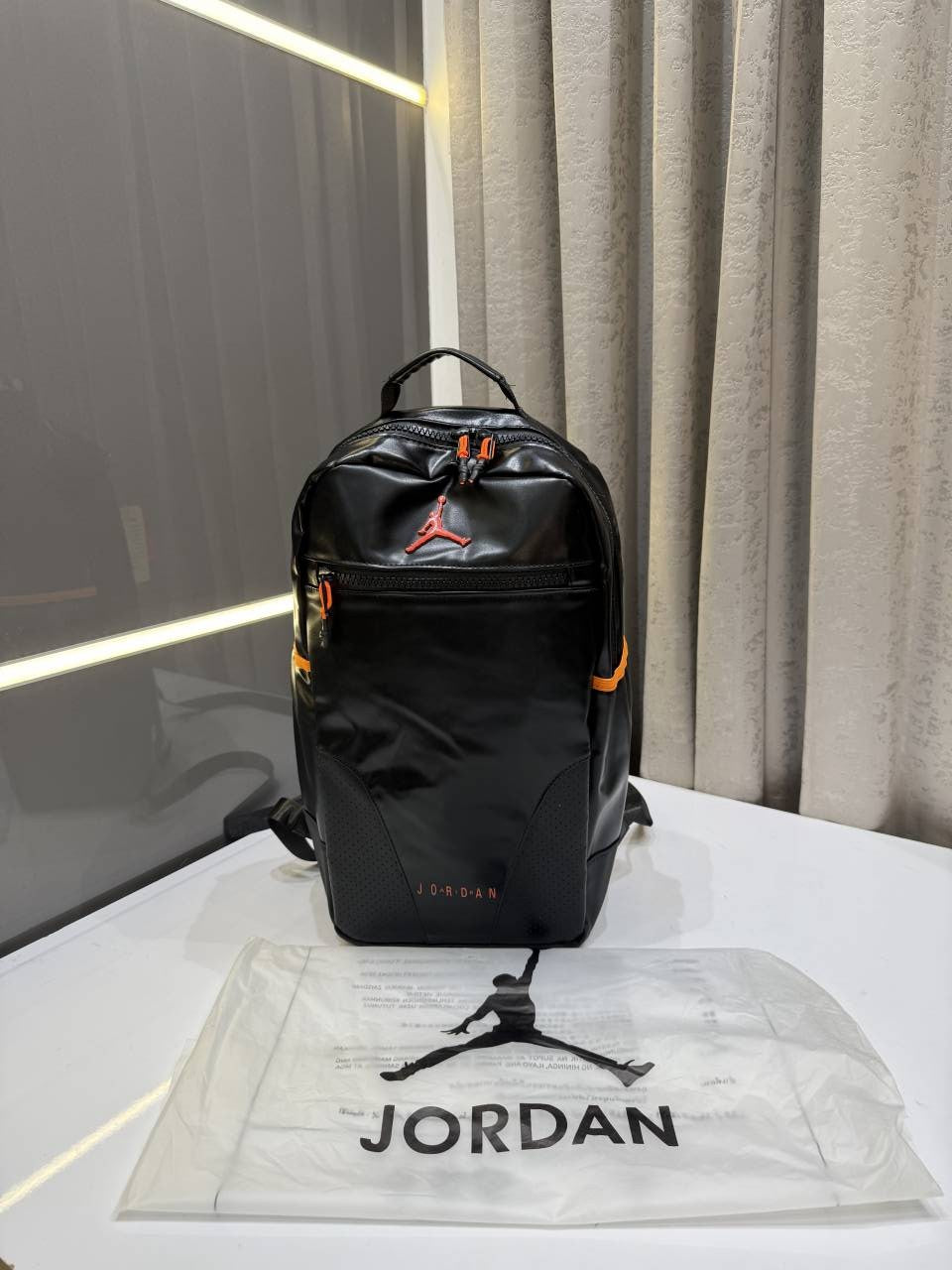 NIKE AIR JORDAN BLACK RETRO 6 BAGPACK PREMIUM WITH NIKE JORDAN PACKING