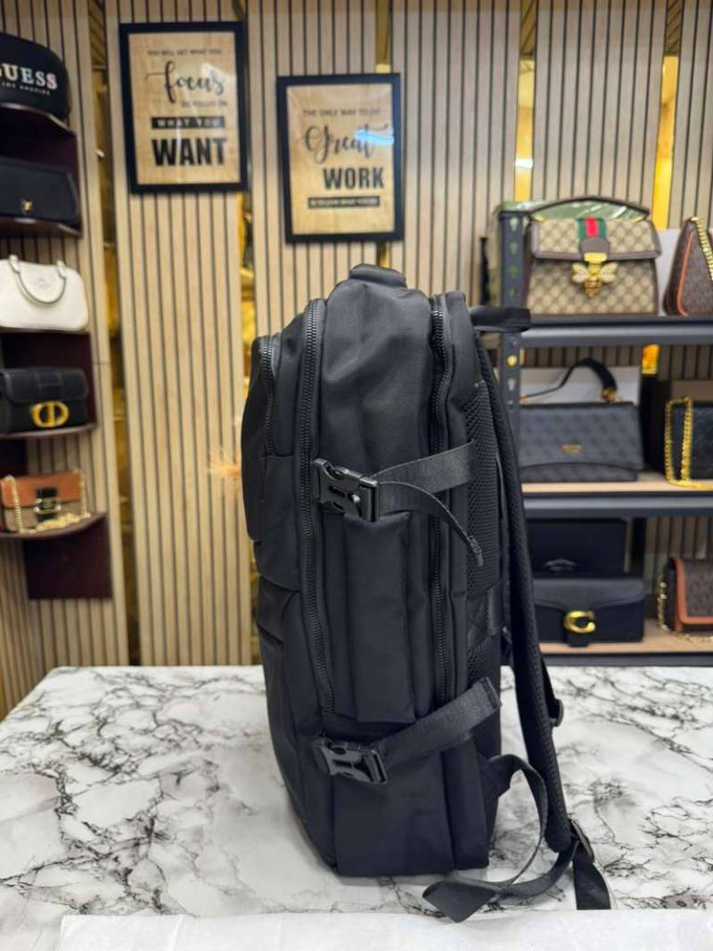 TUMI ALPHA DYNAMIC BAGPACK WITH DUST BAG PREMIUM QUALITY 26890