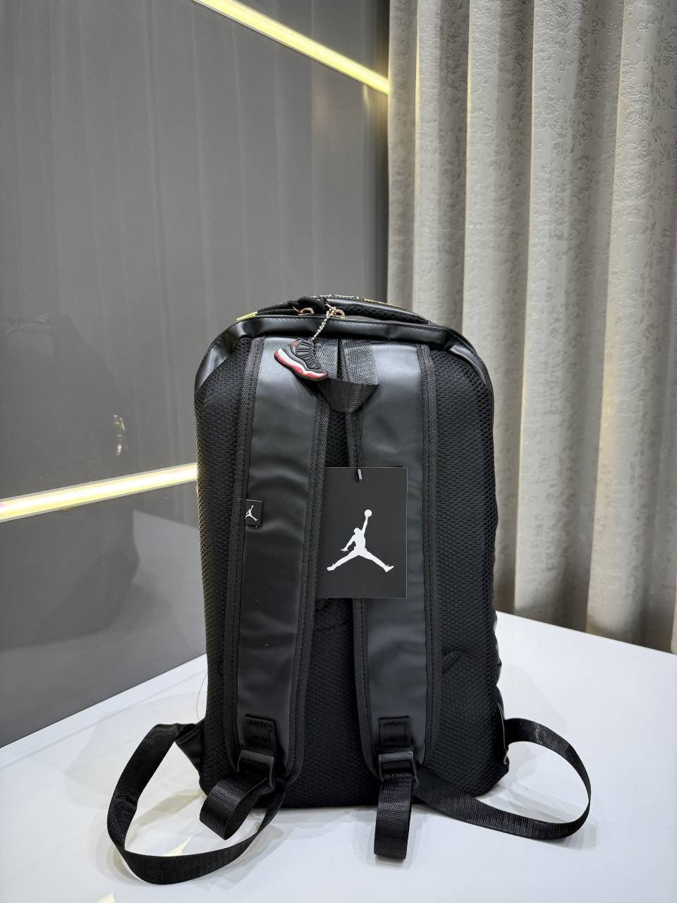 NIKE AIR JORDAN 23 UNISEX BLACK PREMIUM CLASSIC BAGPACK WITH JORDAN SNEAKER KEYCHAIN WITH PREMIUM PACKING