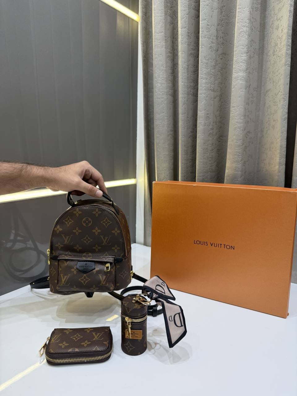 LOUIS VUITTON BROWN PREMIUM GIFT SET BAGPACK WITH OG BOX & PACKING