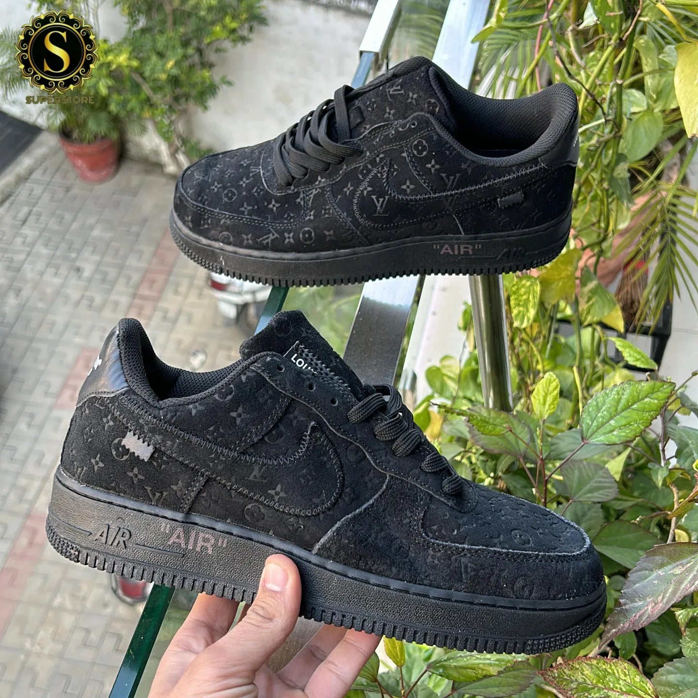 Nike airforce x louis vuitton