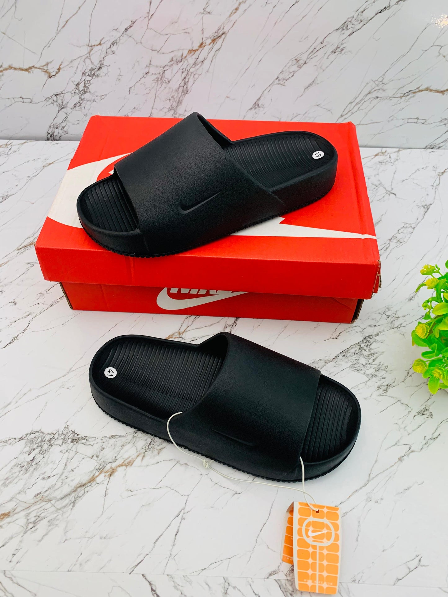 Nike Calm Flipflop slide