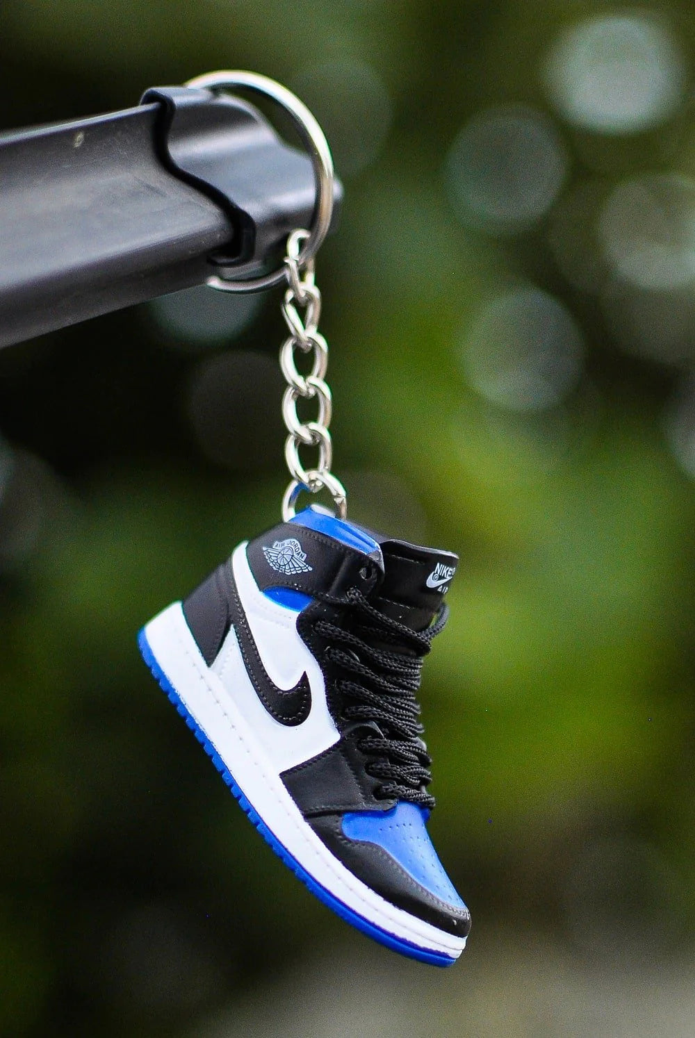 3D sneaker keychain