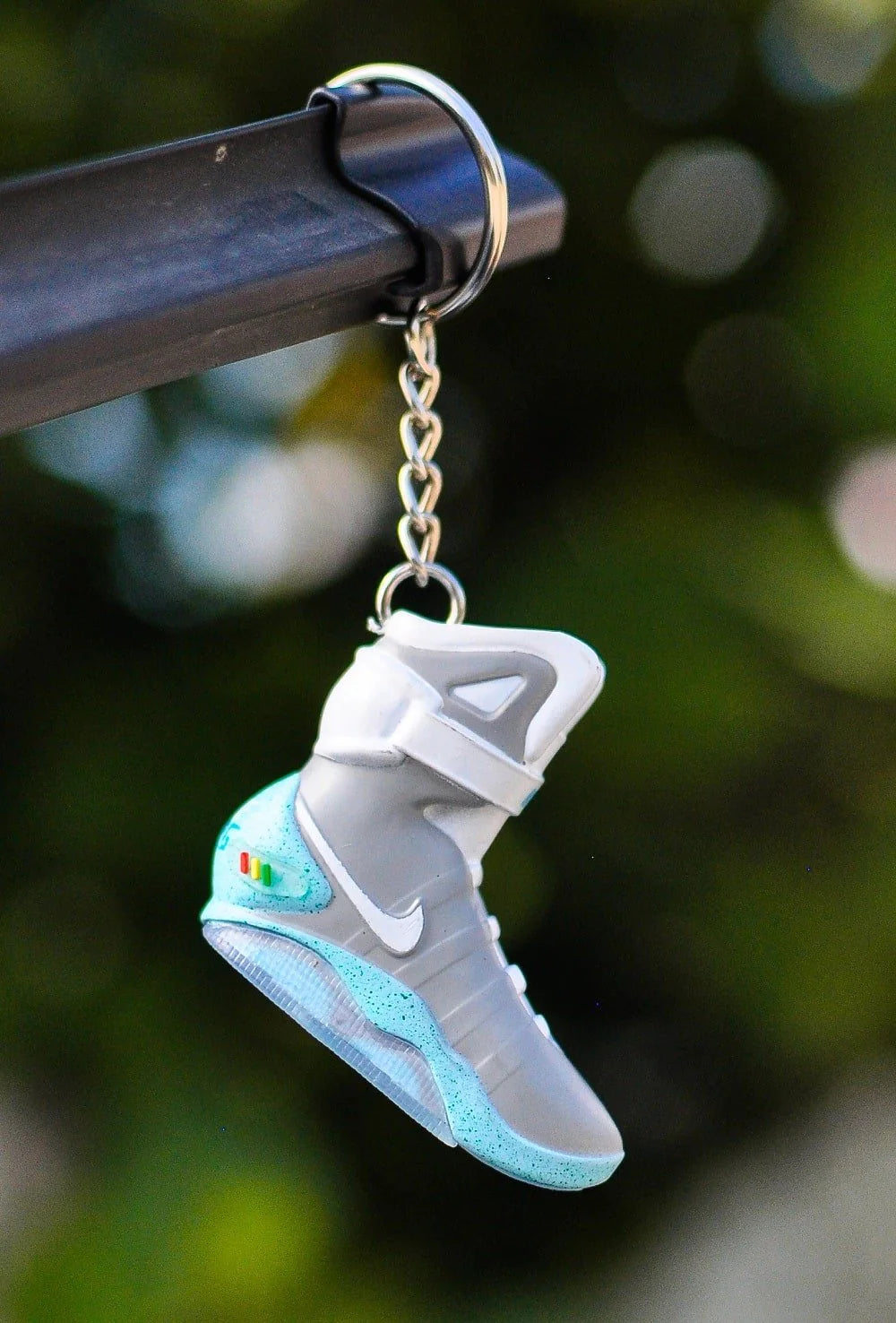 3D sneaker keychain