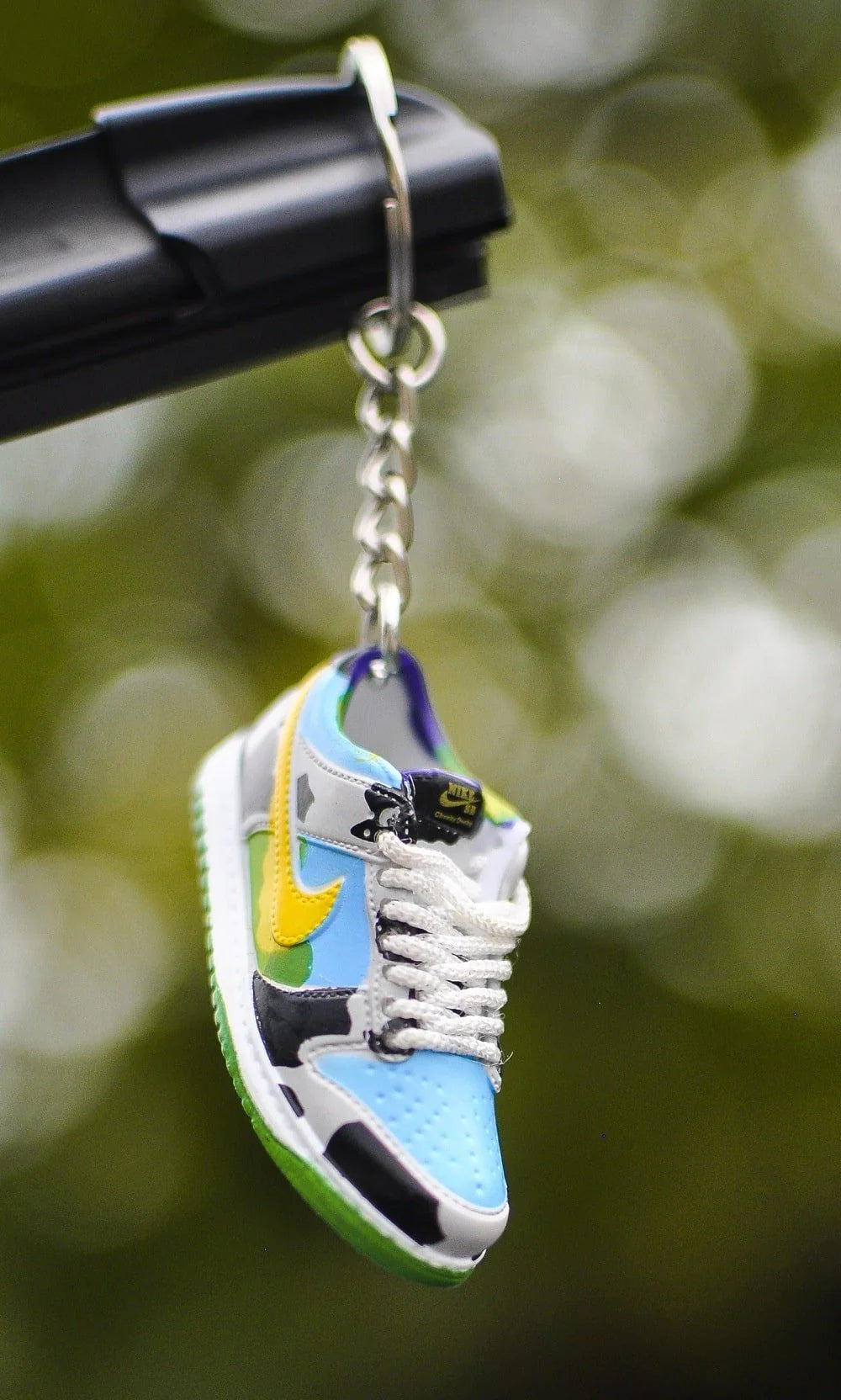 3D sneaker keychain