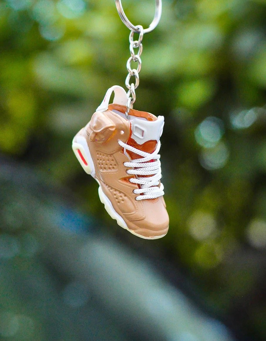 3D sneaker keychain