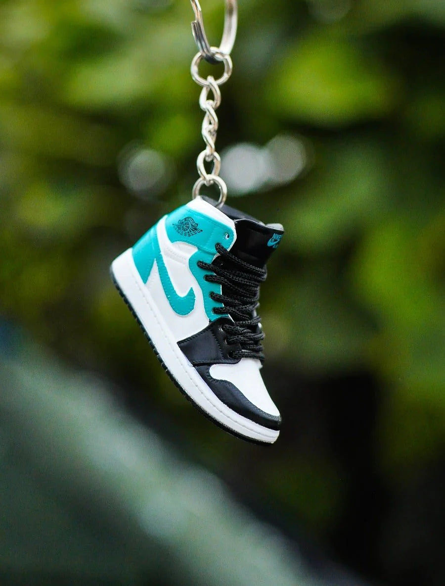 3D sneaker keychain