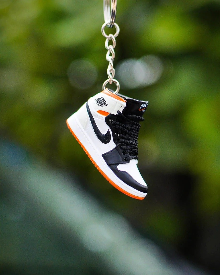 3D sneaker keychain