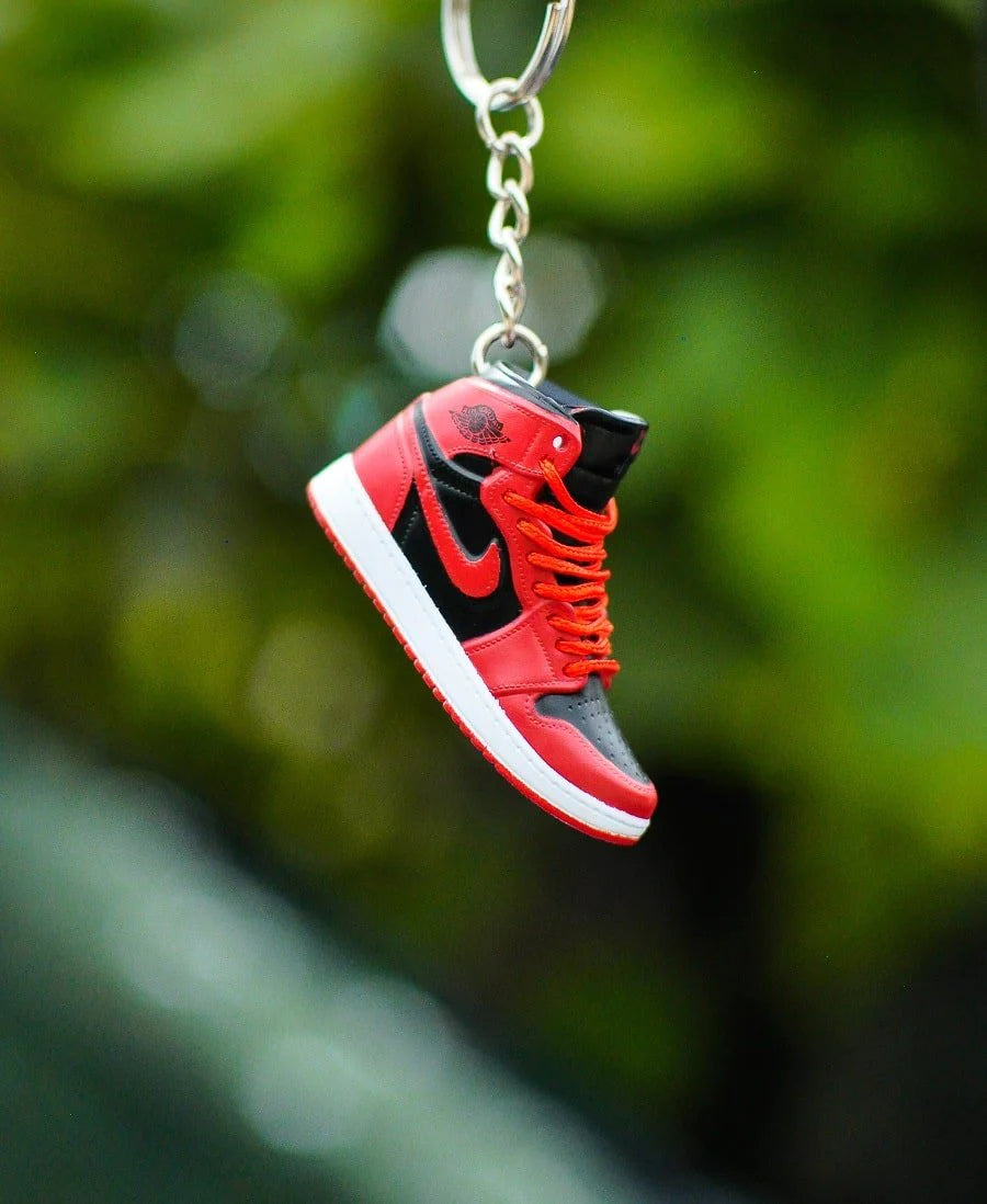 3D sneaker keychain