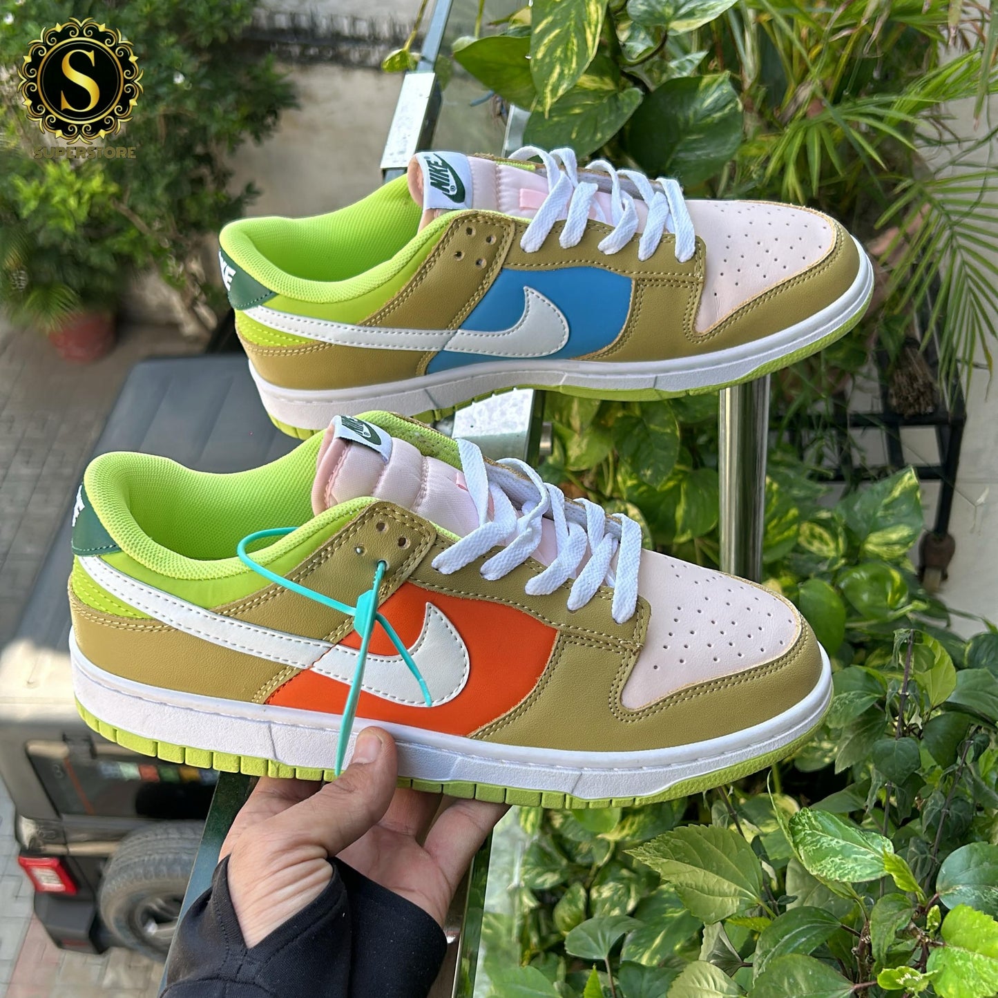 Nike sb dunk low brown veail sail vivid green