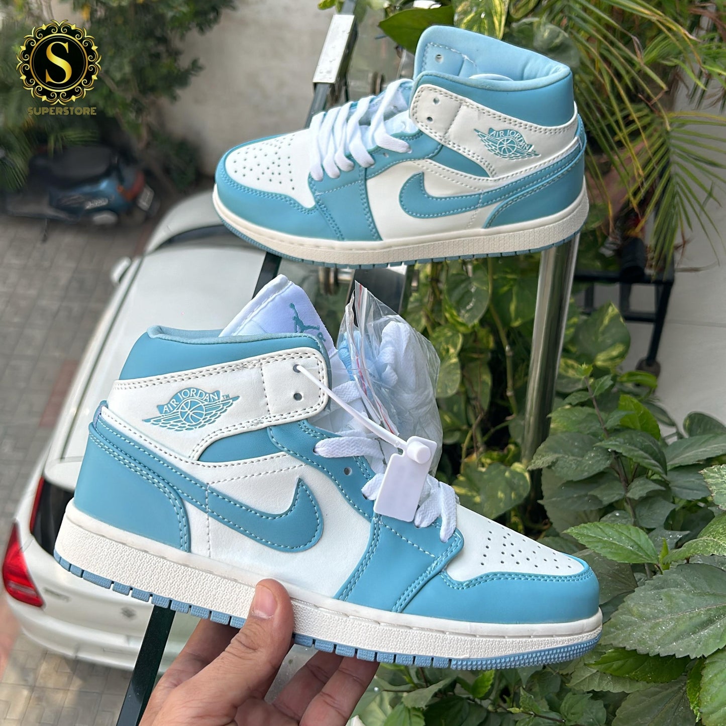 nike air jordan 1 mid og unc