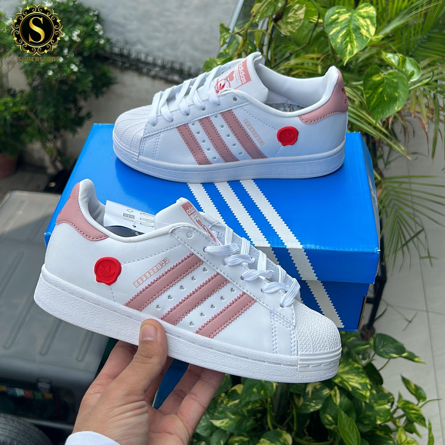 Adidas superstar