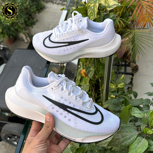 Nike zoom fly 5