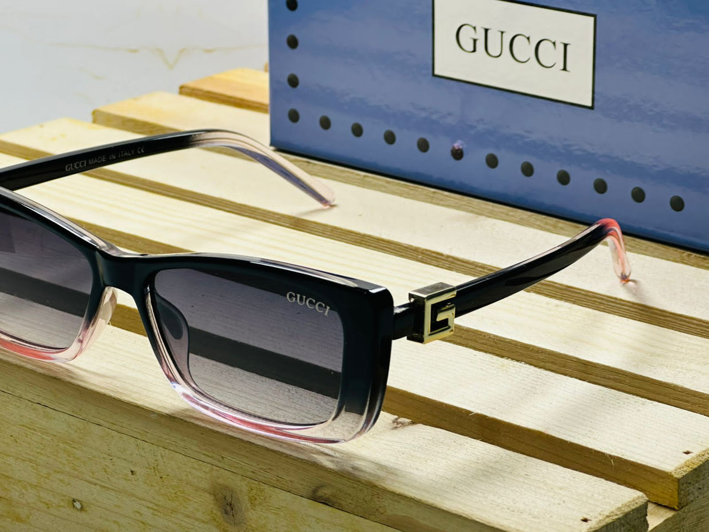 Gucci