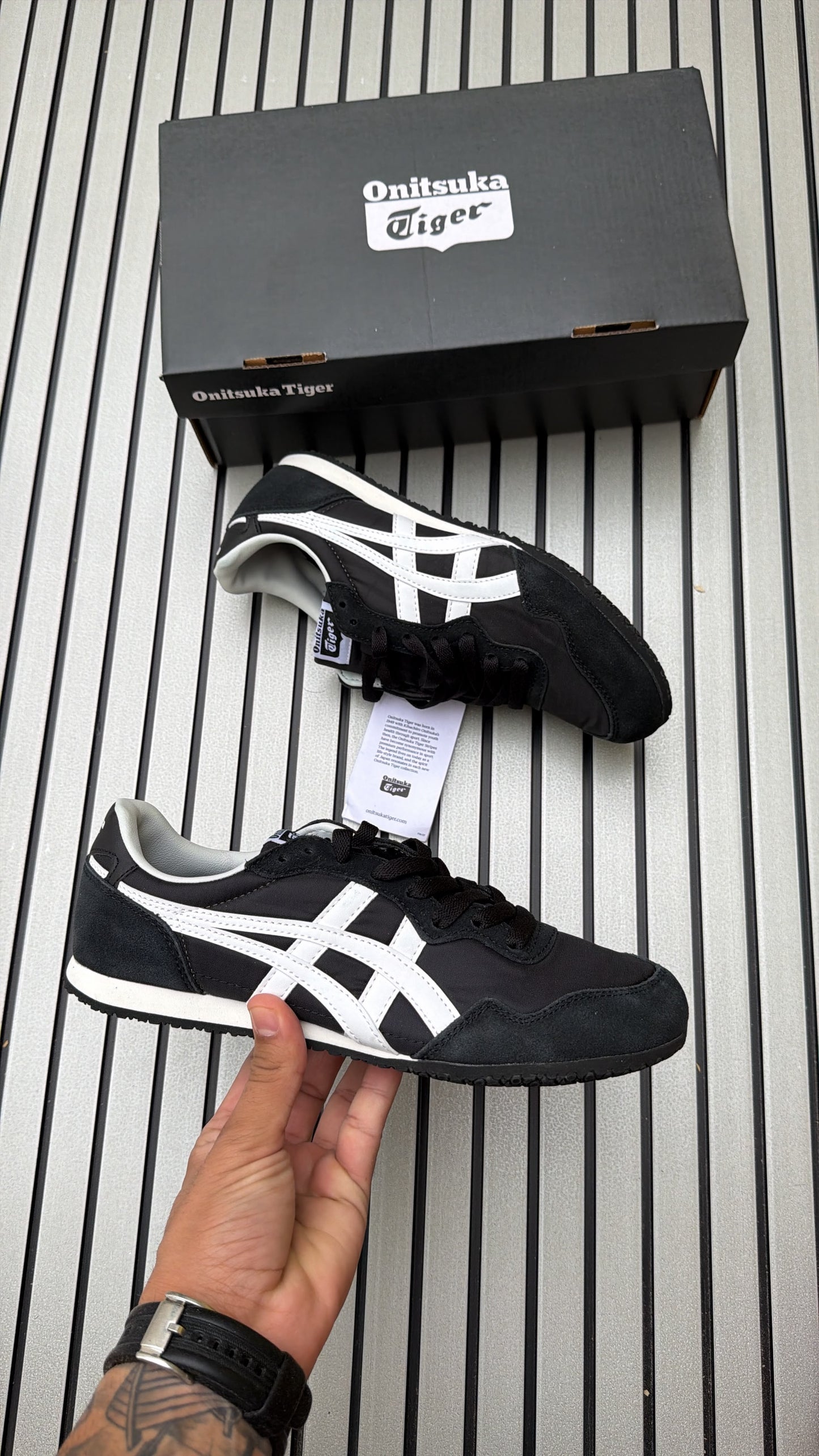 Onitsuka tiger serrano