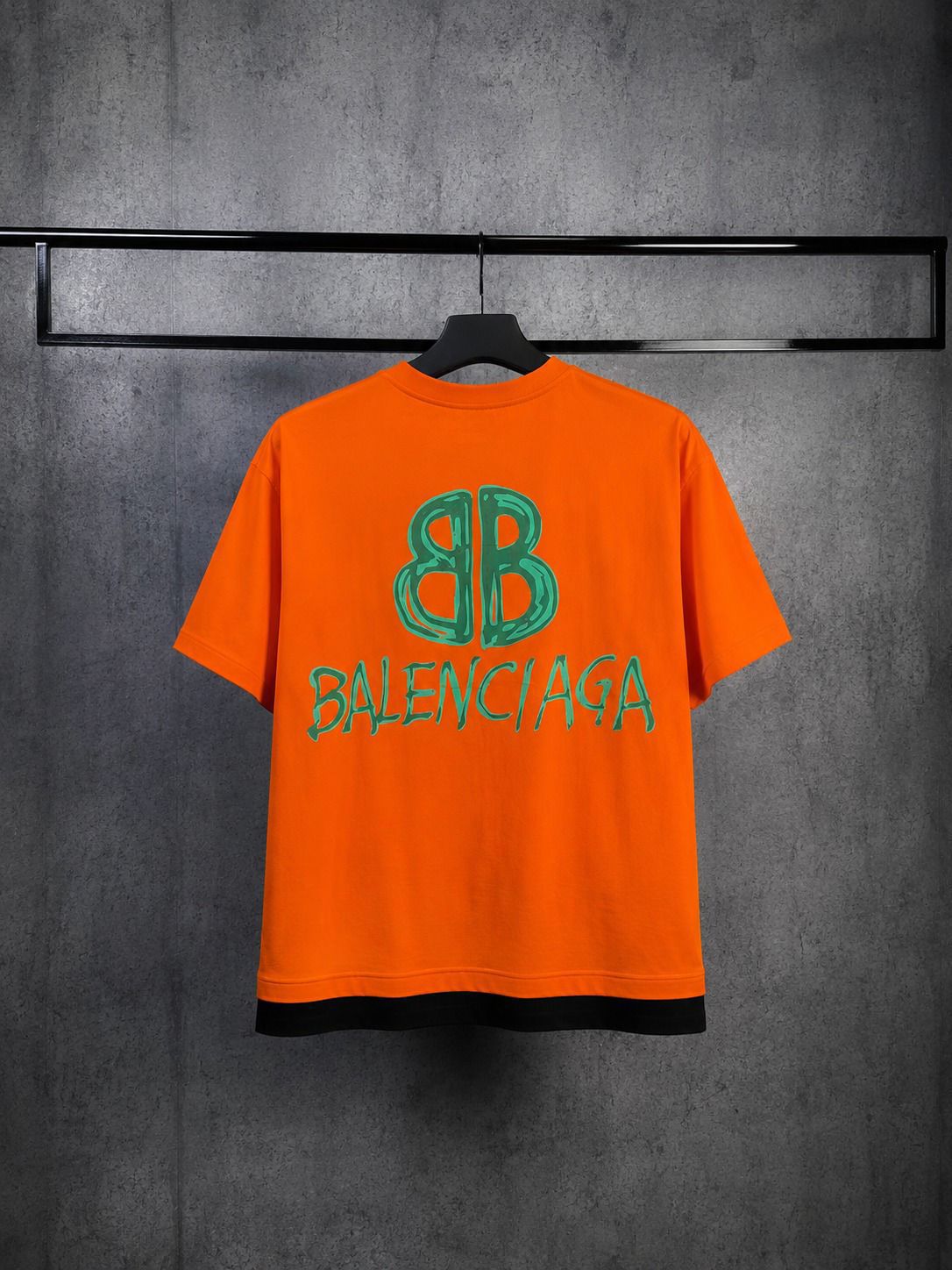 BALENCIAGA