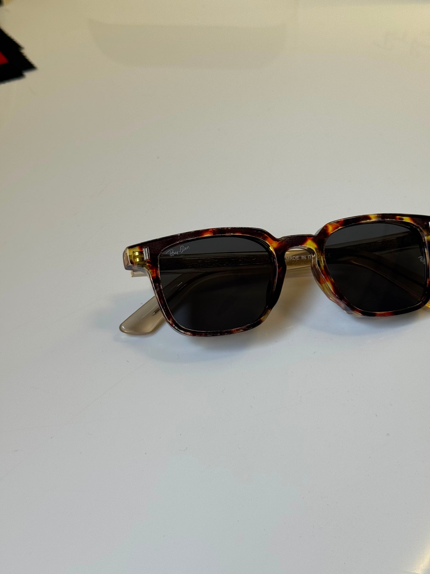Rayban