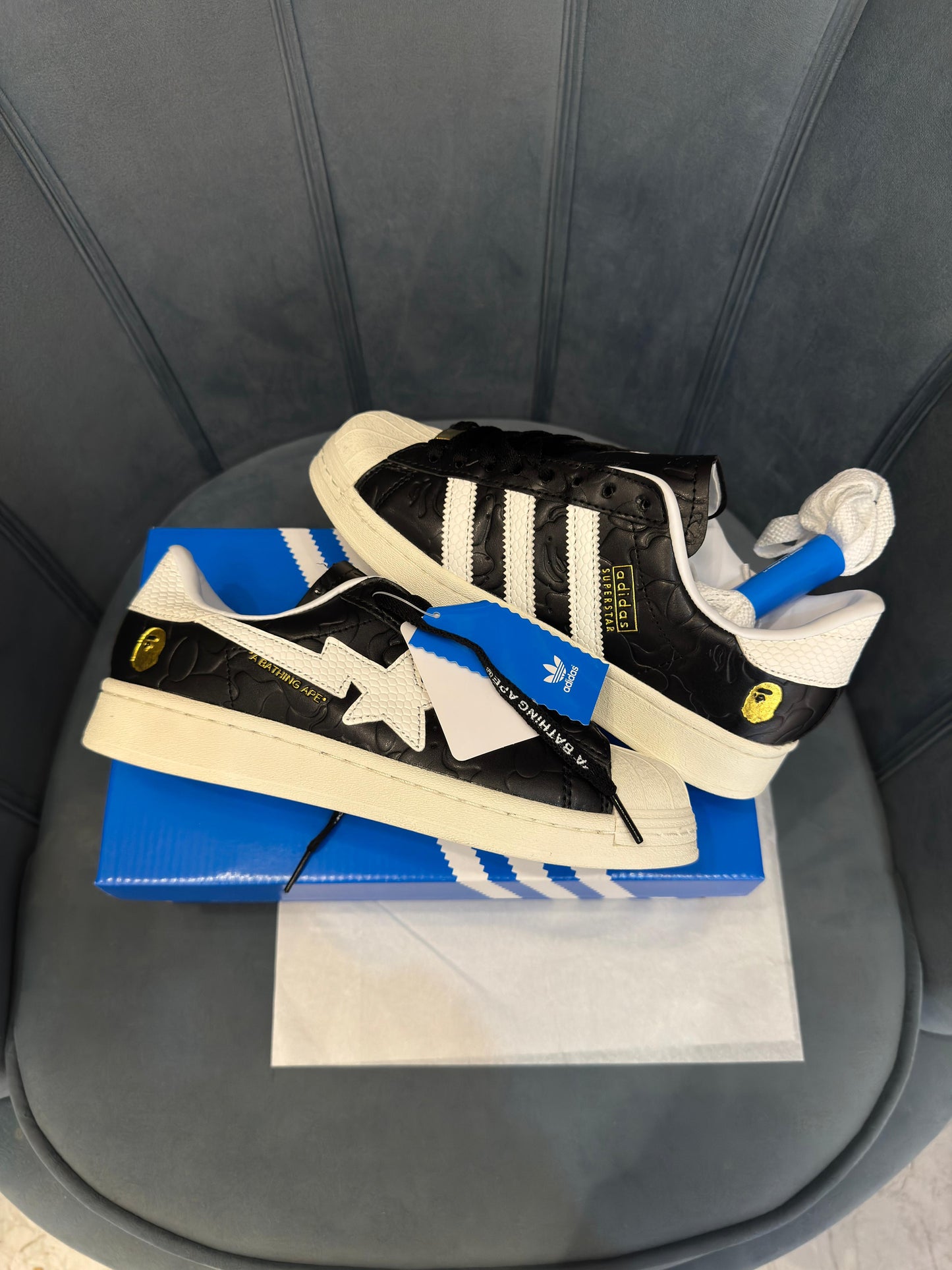 Adidas superstar x bape