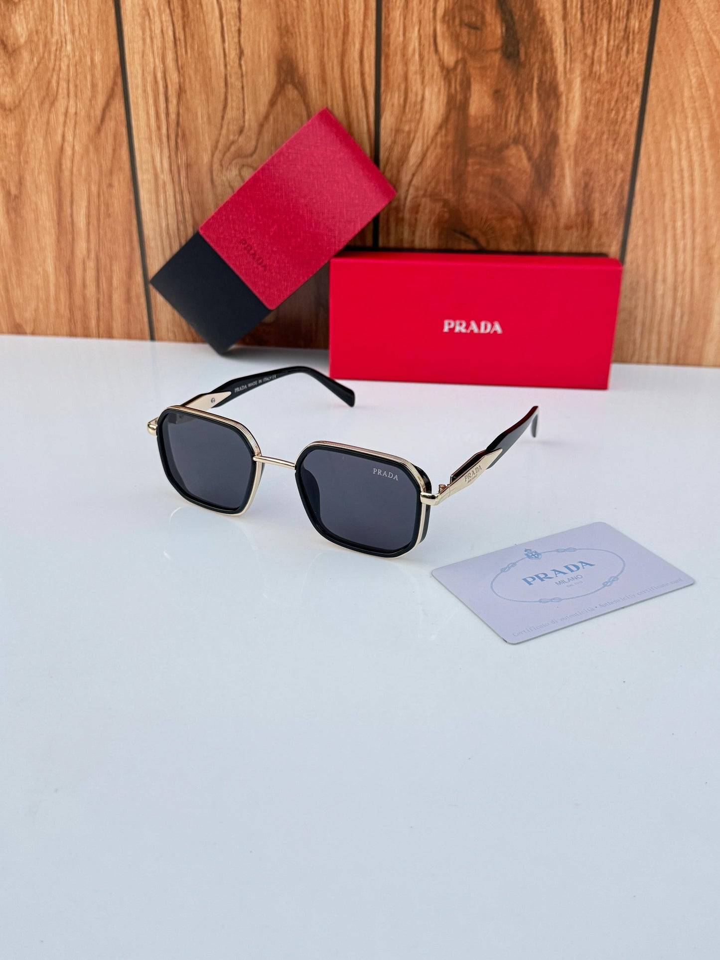 PRADA