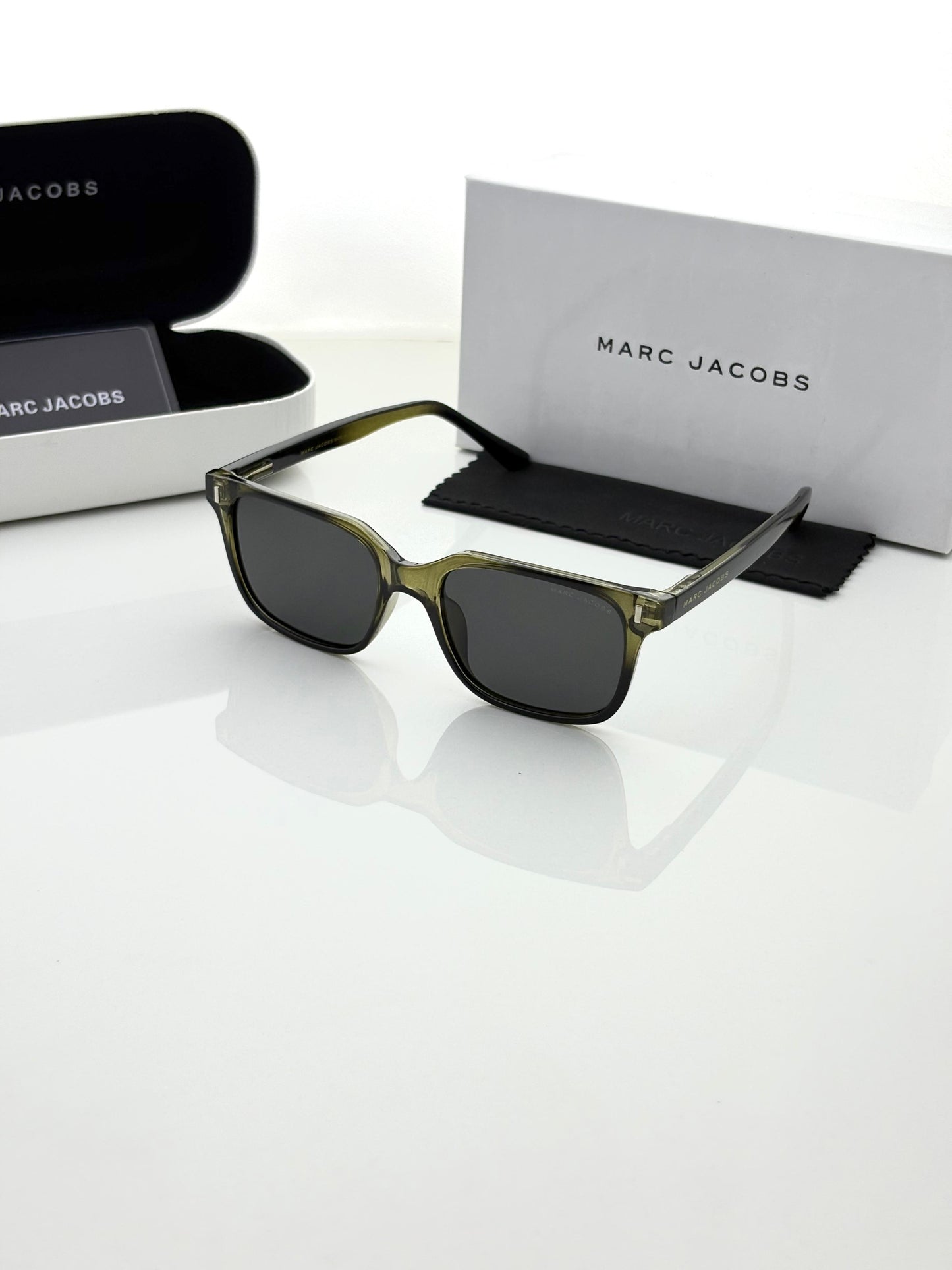 Marc Jacobs