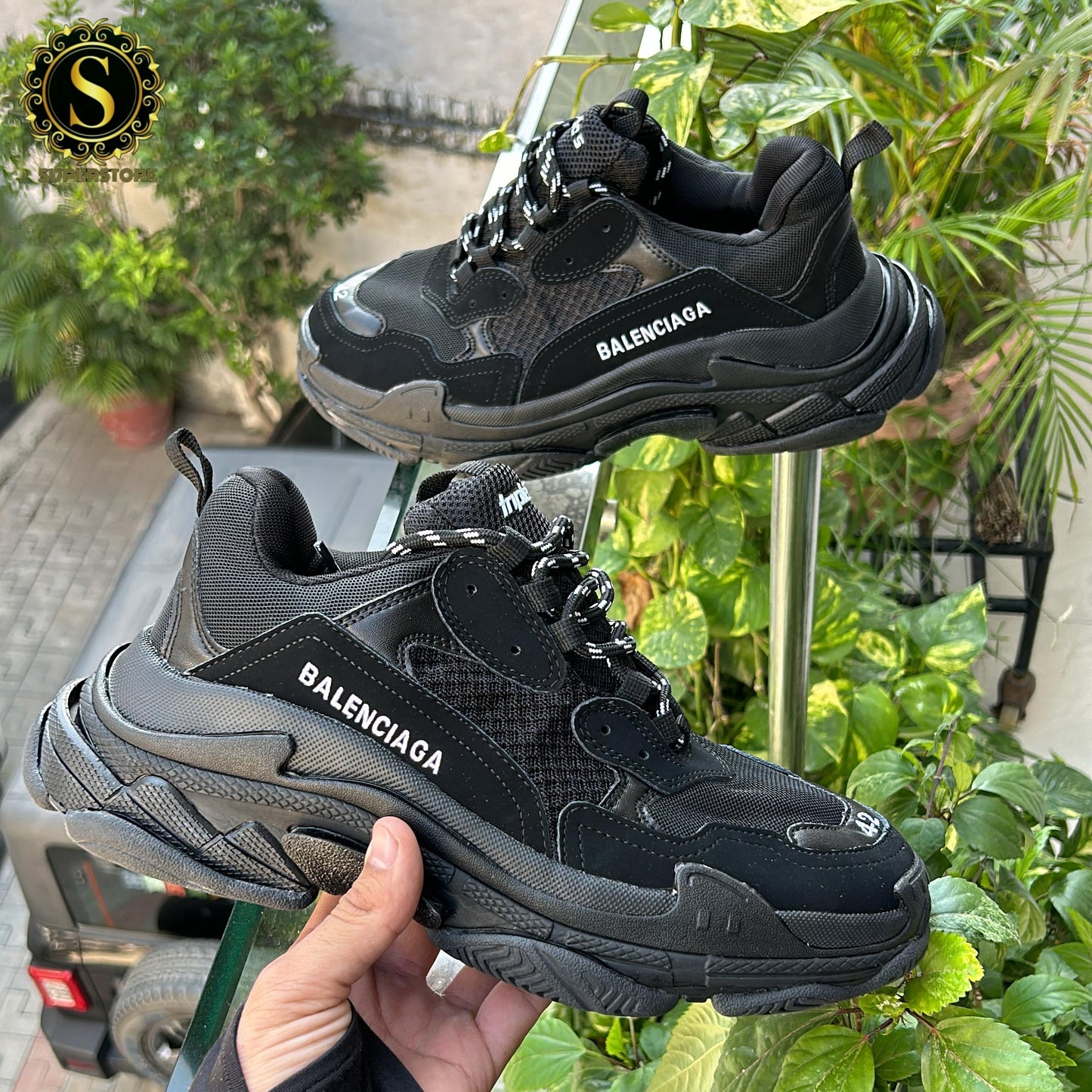 Balenciaga triple s