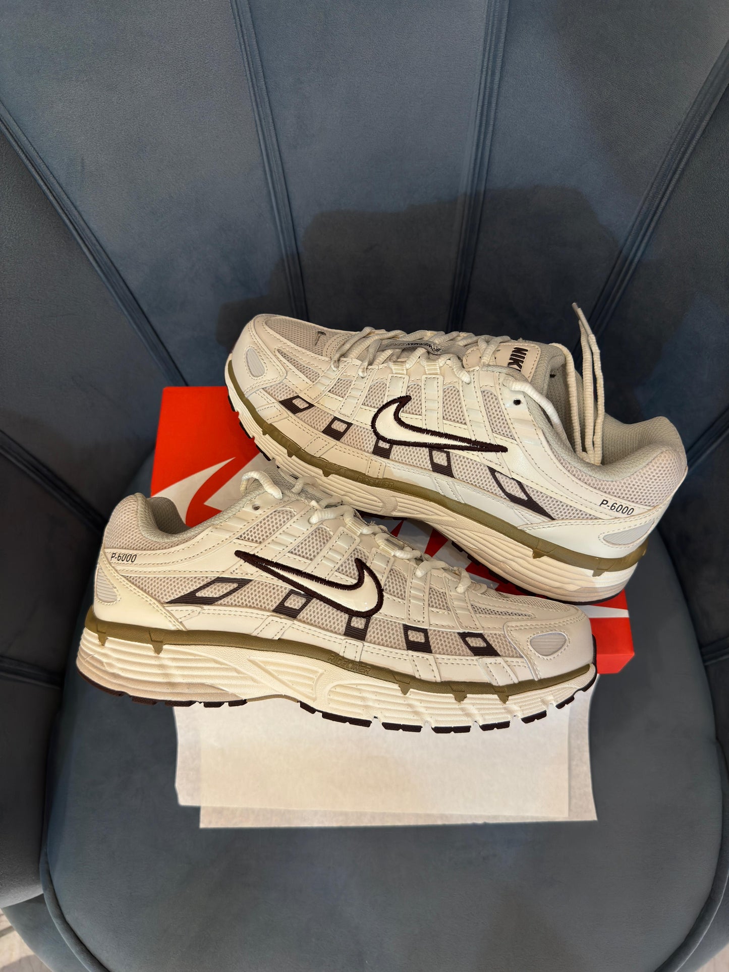 Nike P-6000 trainer light bone