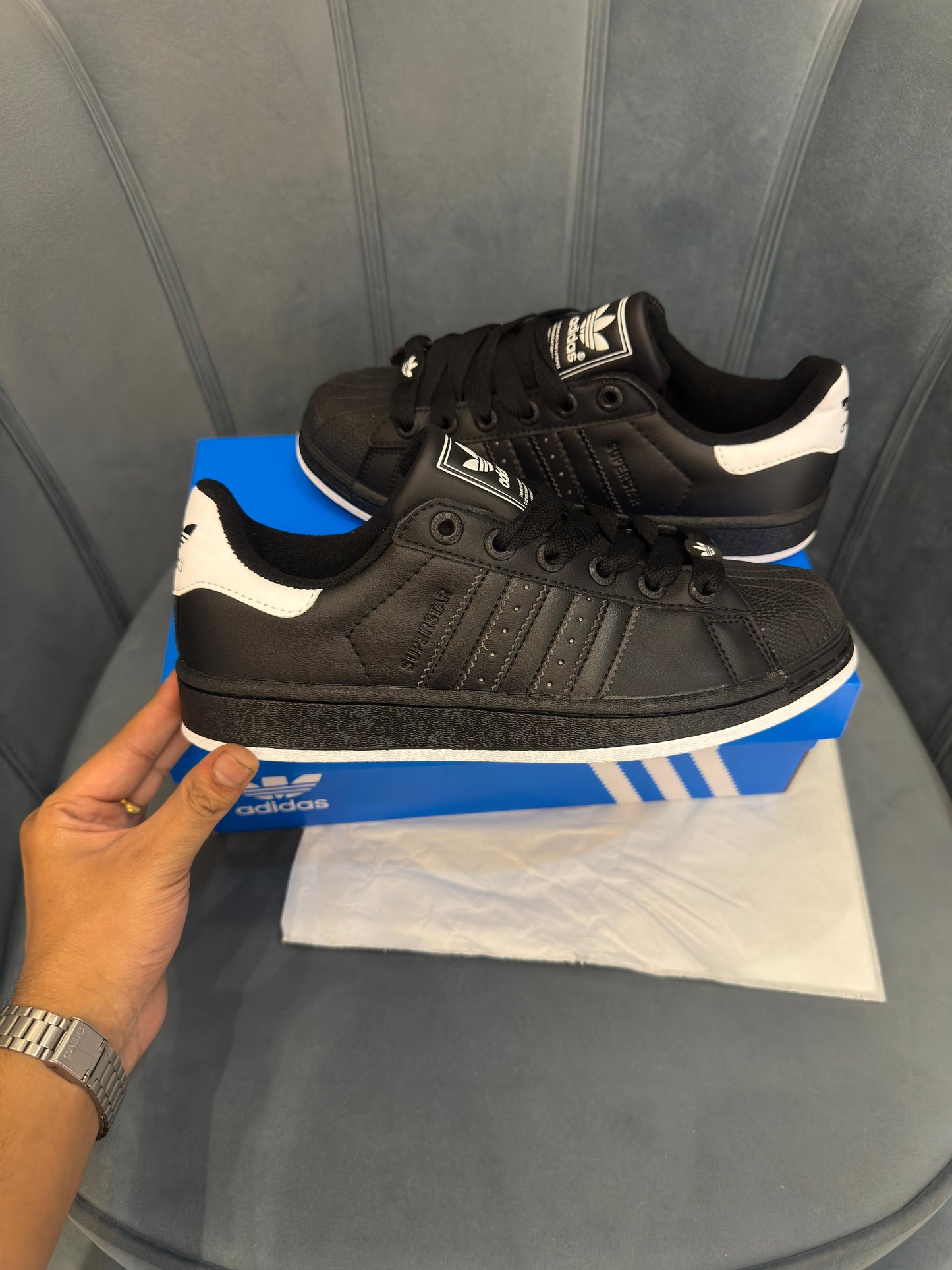 Adidas originals superstar black white sole